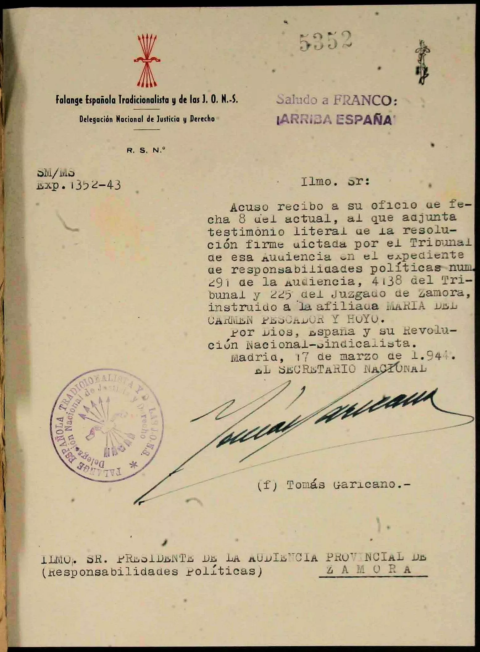 Documento del Expediente 4.138 de Responsabilidades Políticas contra Carmen Pescador del Hoyo.